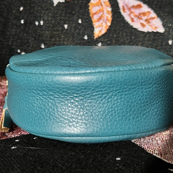 SOLD Portland Leather Goods TURQUOISE small Circle bag - Picture 2 of 4